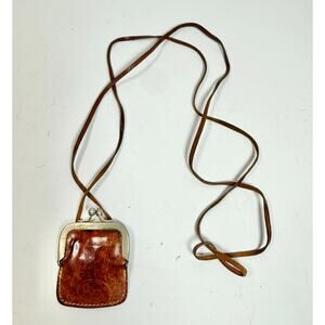 Vintage Il Bisonte Leather Coin Purse Necklace